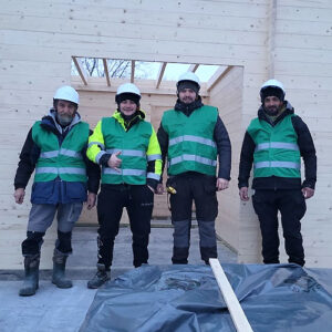 echipa montaj case lemn