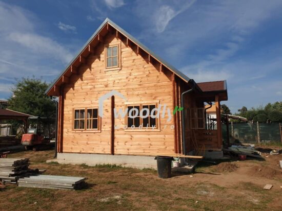 Foto client Casa din Lemn izolata rezidentiala, 70mp, cu mansarda, 5 camere, baie, Perete dublu 44+44, 8x6m, EMMA