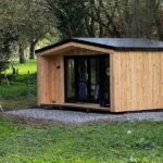 Foto client Casă din lemn modernă izolată Pia