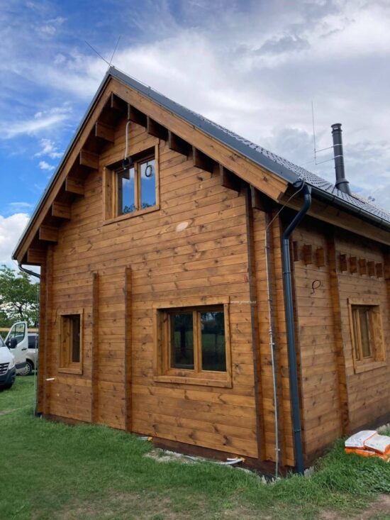 Foto client 3 Casa din lemn cu mansada 132mp si terasa acoperita 14 mp Vera