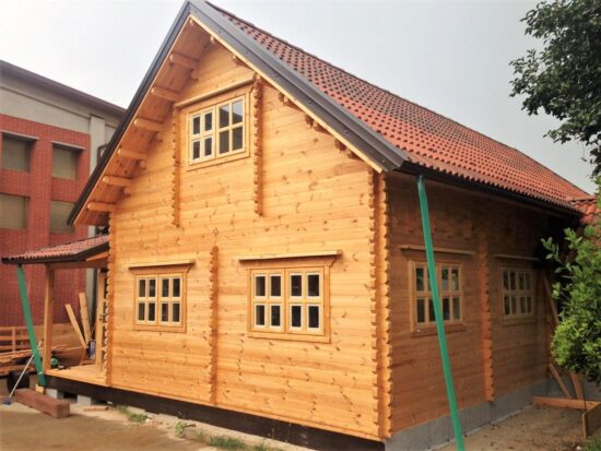 Fotografii client Casa din lemn cu mansada 132 mp Vera