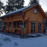 Foto client Casa din lemn cu mansarda si terasa acoperita Aura