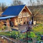 Casa din lemn izolată, 50mp, mansarda, terasa si magazie Livington