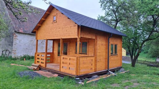 Casa cu mansada ALBI