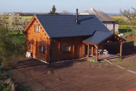 Imagini client Casa din lemn cu mansada 132mp si terasa acoperita 14 mp Vera