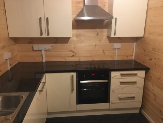 Imagine client Casa lemn cu verandă, 42 mp + 10 mp terasa, MIRELA