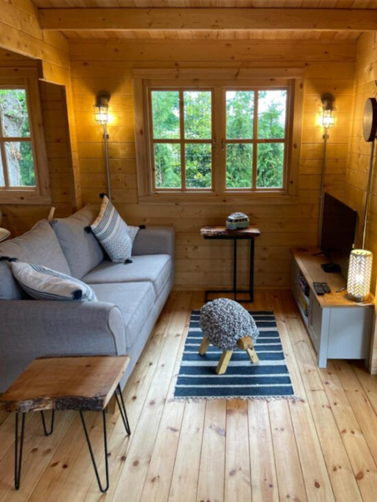 Imagine client Casa lemn cu verandă, 42 mp + 10 mp terasa, MIRELA