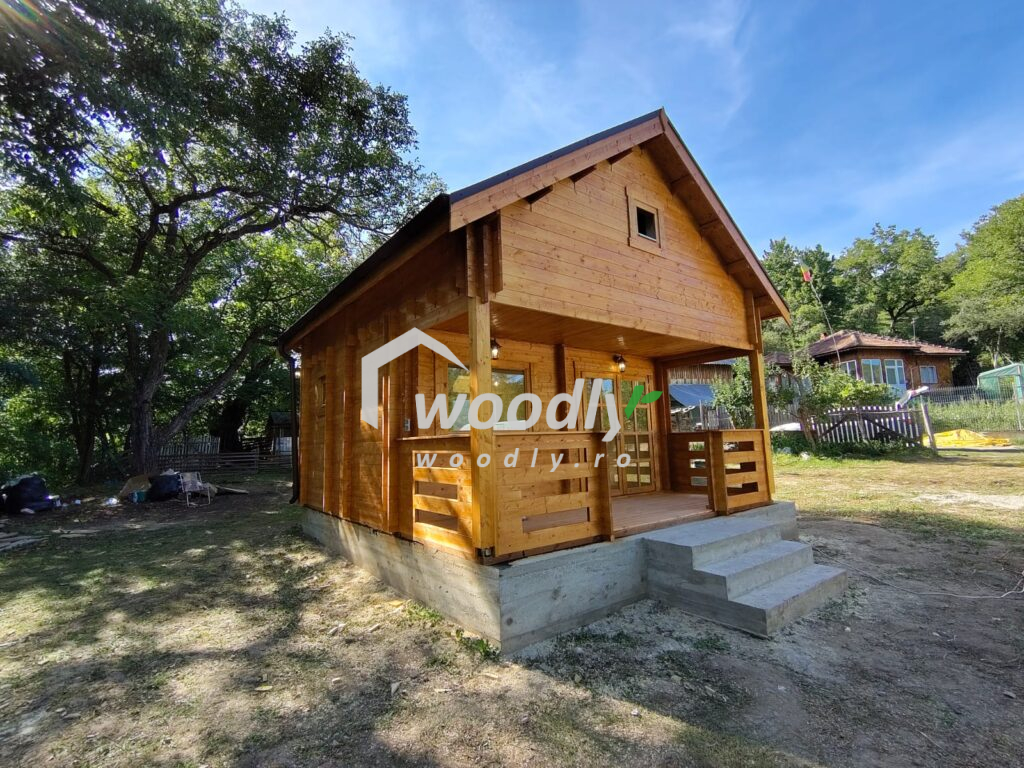 Prahova, Măneciu, casa de vacanta din lemn ALBI