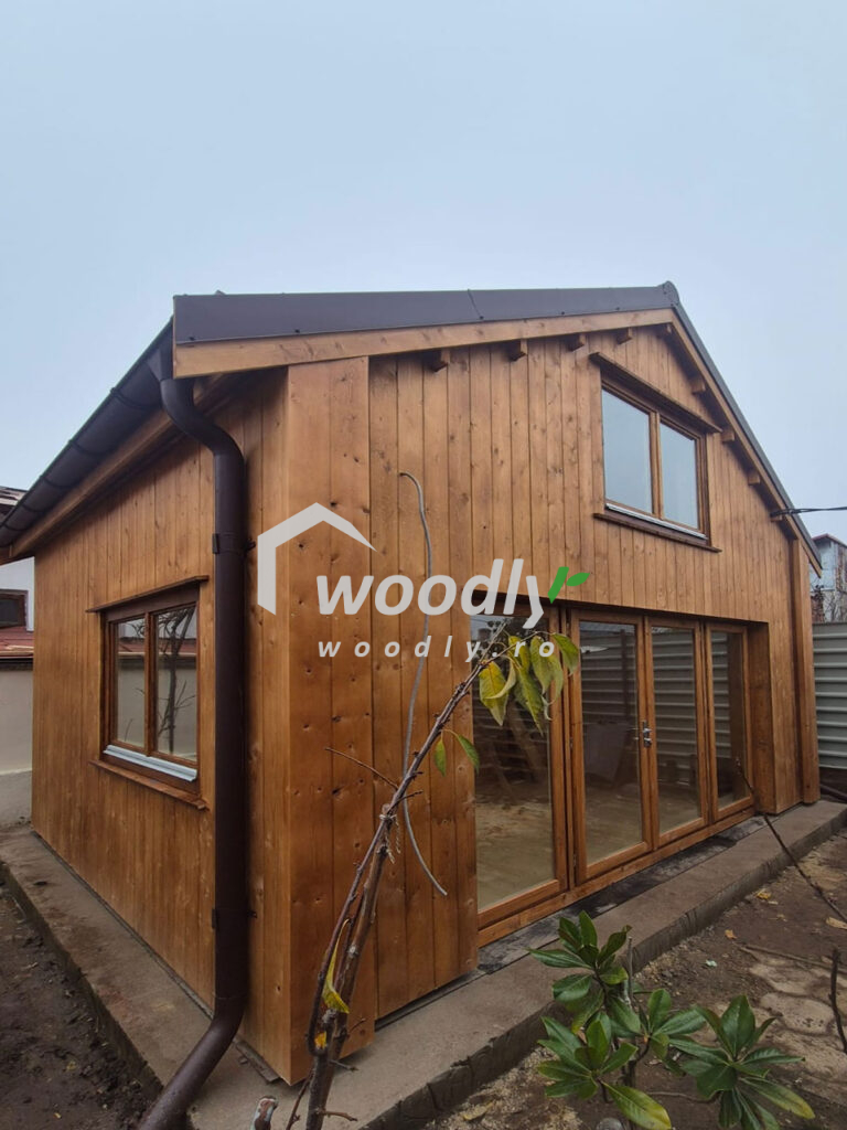 Montaj casa din lemn, izolata, model SARA, 20mp +15mp mansardă, in Ploiesti, Prahova