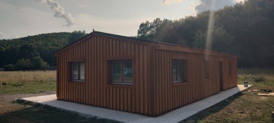 casa din lemn Arges