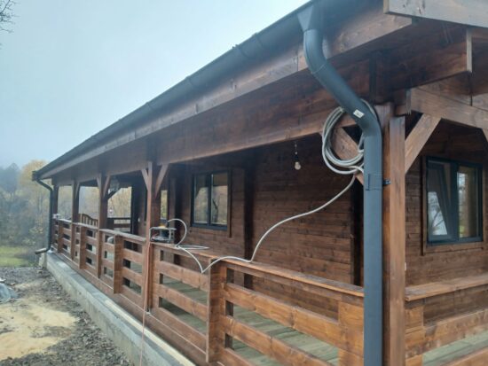 Montaj casa din lemn la cheie, Ramnicu Valcea, model Linda