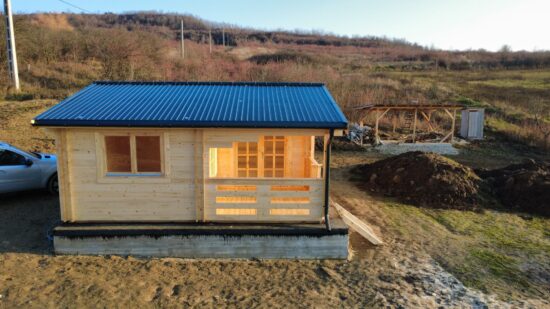 Montaj casa din lemn la cheie, modulara Olivia, 35 mp in Stefanesti Arges