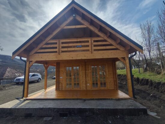 Caianu, Cluj - Montaj casă din lemn modulara, izolată, cu mansarda, Aura, 130 mp